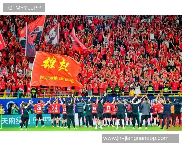 赛前分析深圳新鹏城迎战成都蓉城双方状态与战术对比解析