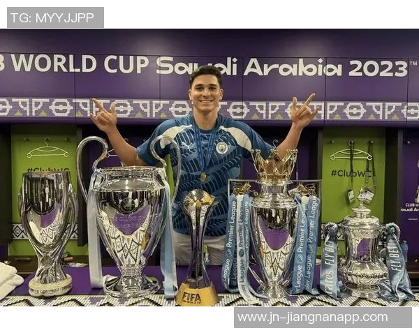 马竞西超杯对阵皇马完整名单曝光阿尔瓦雷斯格列兹曼科克领衔出战